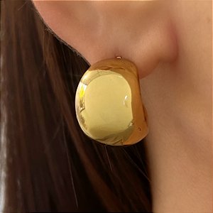 BRINCO CORAÇÃO LISO P DOURADO AÇO 316L⭐️