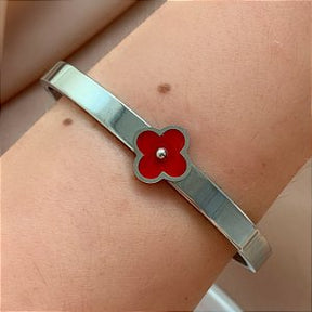 COLAR E BRINCO KIT GRAVATINHA TREVO E CORAÇÃO LISO DOURADO AÇO 316L⭐️