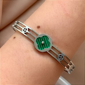 COLAR E BRINCO KIT GRAVATINHA TREVO E CORAÇÃO LISO DOURADO AÇO 316L⭐️