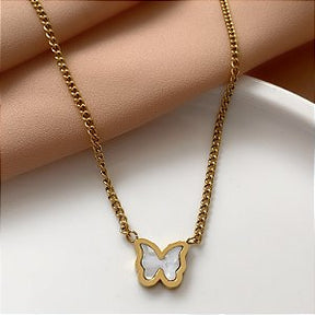 BRINCO CORAÇÃO BORDA LISA MADREPÉROLA DOURADO AÇO 316L⭐️