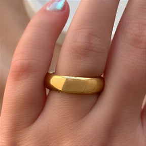 ANEL ALIANÇA GROSSA BOLEADA DOURADO AÇO 316L⭐️