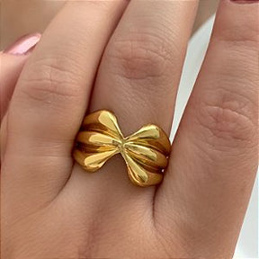 COLAR CORAÇÃO PEDRAS ZIRCÔNIAS FORMATOS FOLHEADO A OURO 18K⭐️