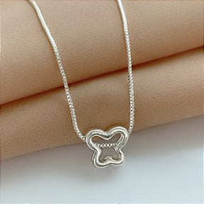 COLAR BORBOLETA ZIRCÔNIAS MINI FOLHEADO A PRATA⭐️