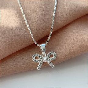 COLAR FLOR MINI DELICADA DOURADO AÇO 316L⭐️