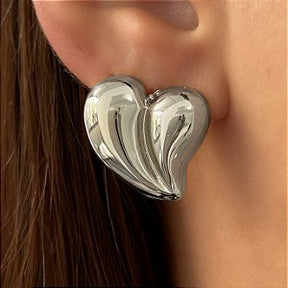 BRINCO CORAÇÃO LISO P DOURADO AÇO 316L⭐️