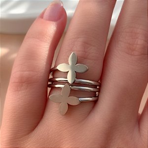 BRACELETE TRÊS FIOS LISOS DOURADO AÇO 316L⭐️